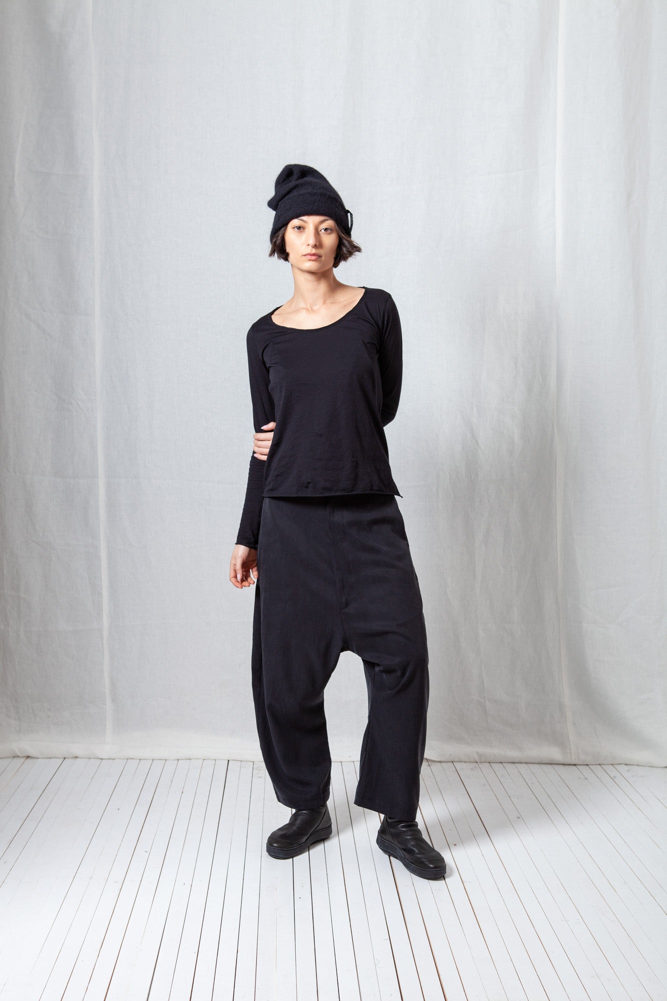 Balloon Fit Trousers_Fluid Tencel