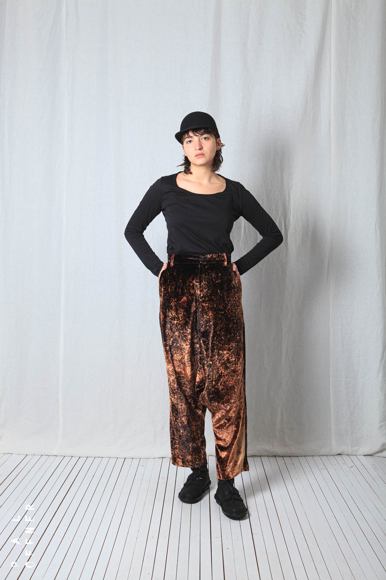 Big Trousers_Fluid Velvet