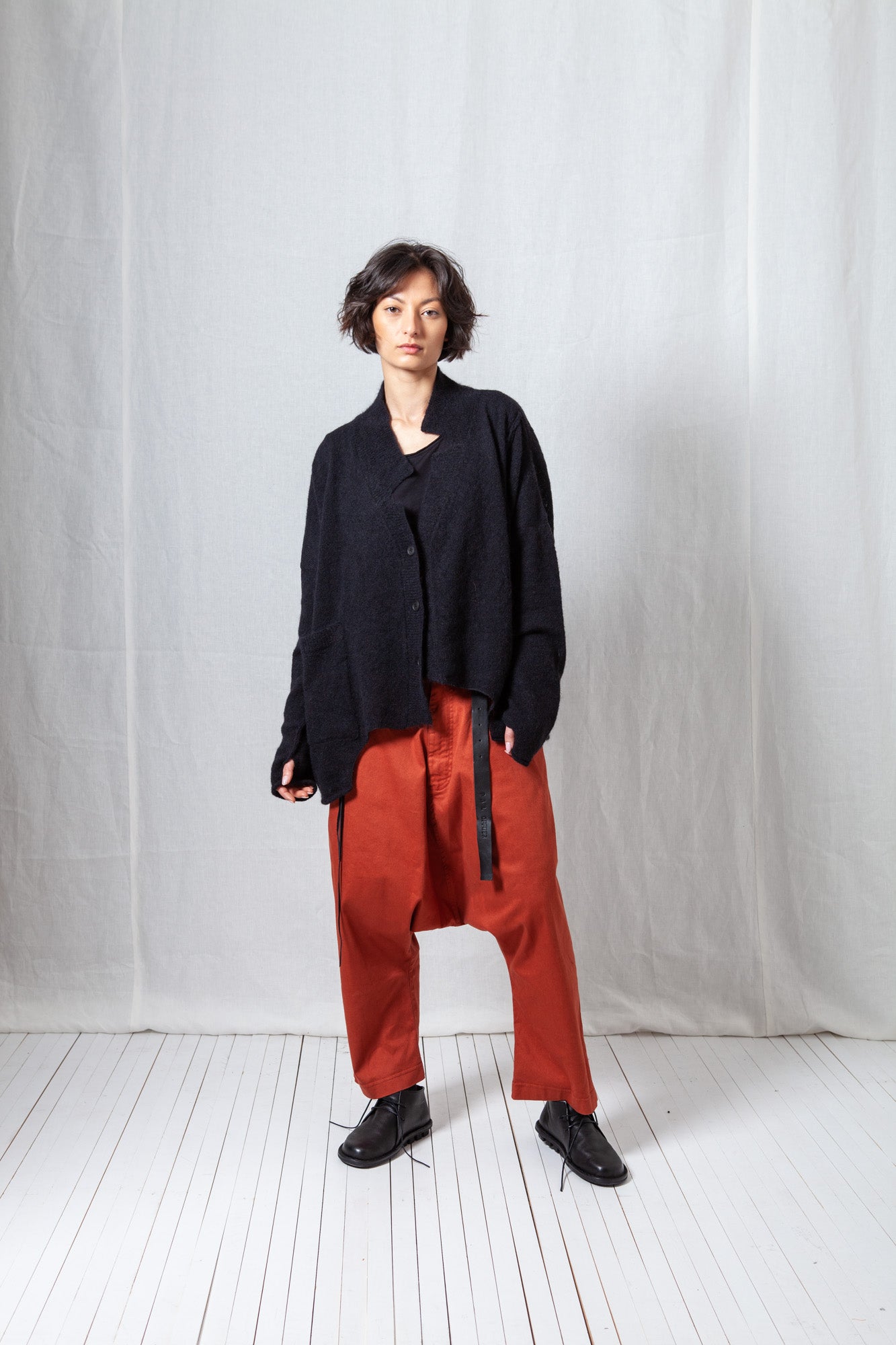 Cropped Cardigan_Loose Winter Knit