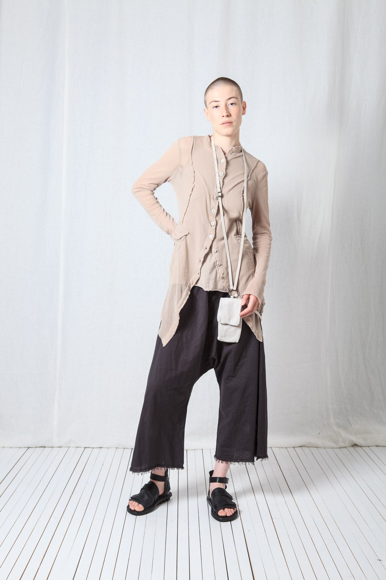 Double Strapped Mobile Bag_Leather