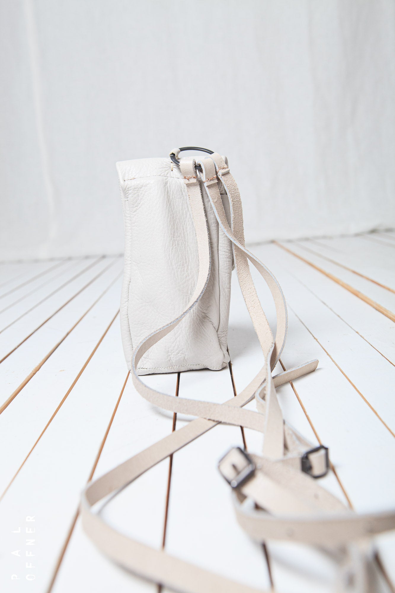 Double Straped Mobile Bag_Leather