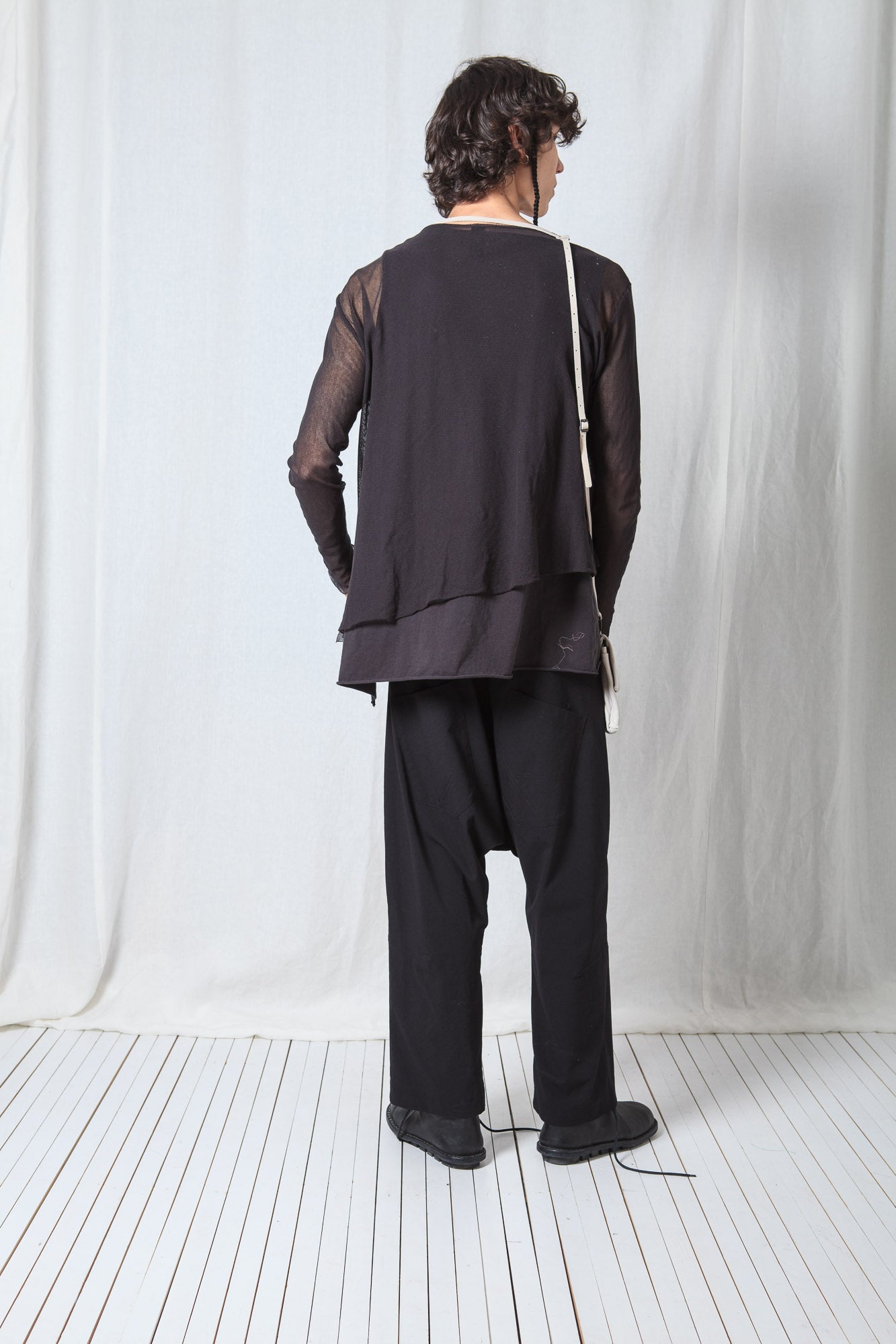 Double Strapped Mobile Bag_Leather