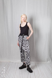 Hang Loose Trousers_Soft Tencel Stretch