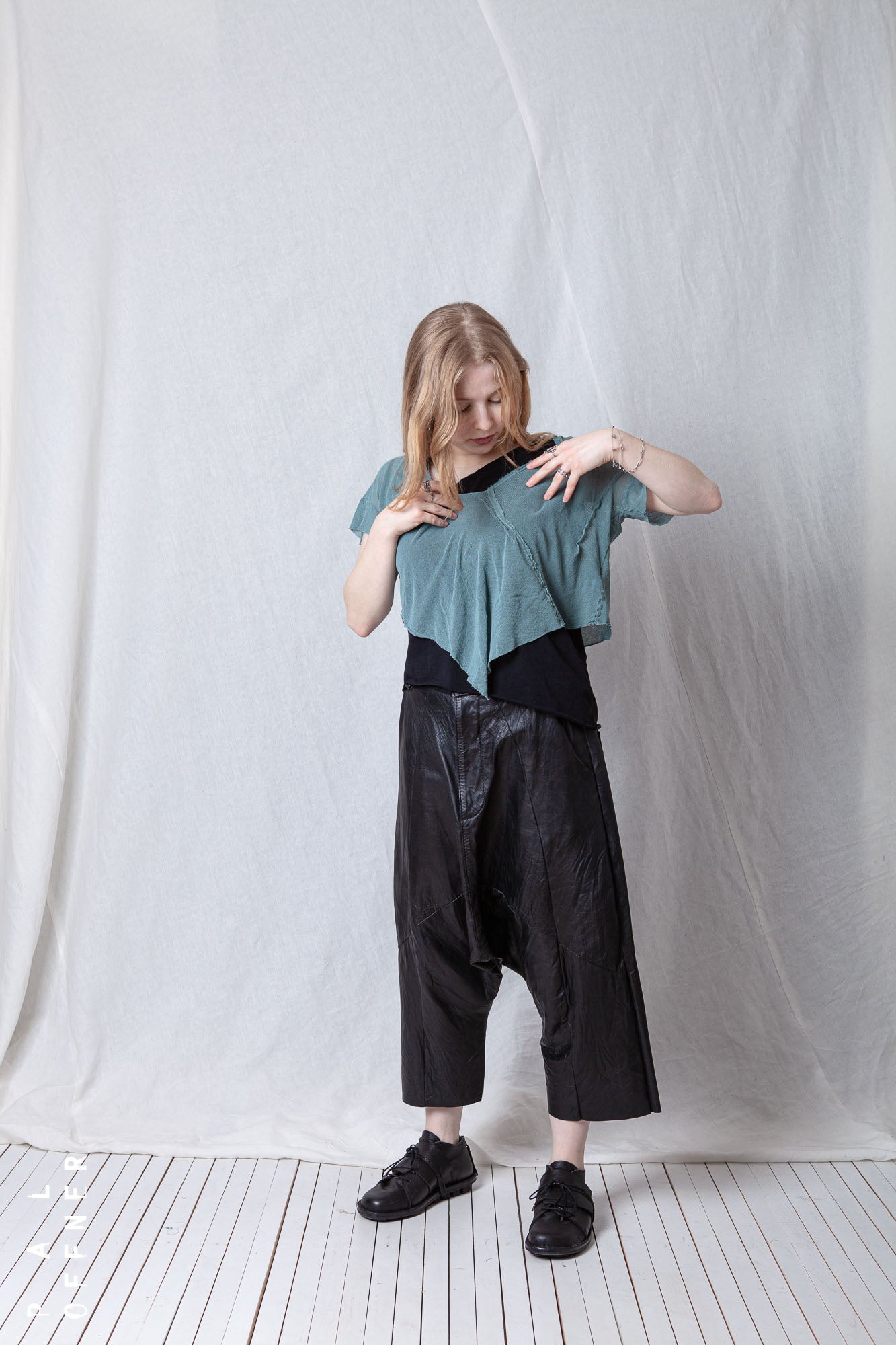 Loose Cropped T-Shirt_Mesh