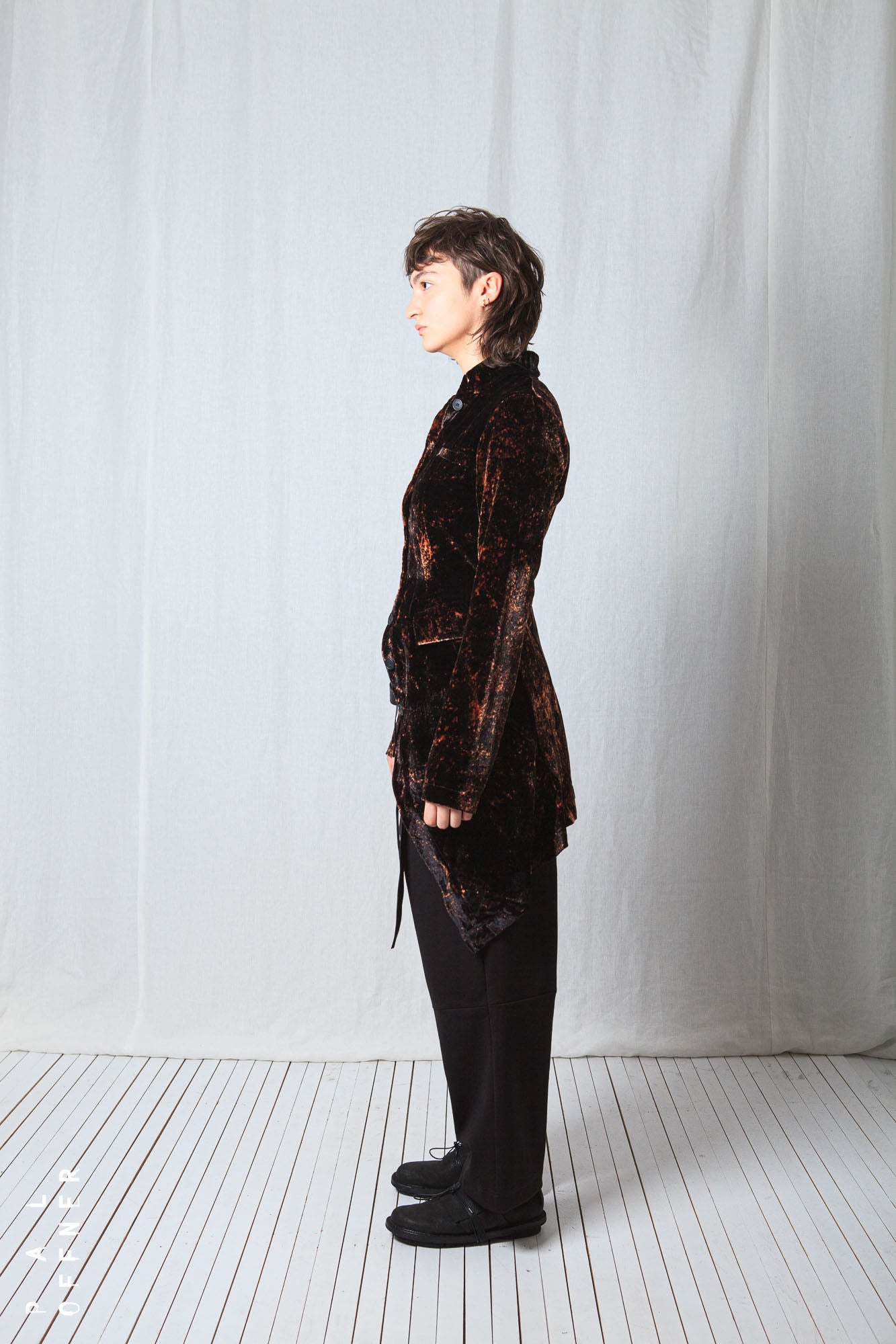 Penguin Coat_Fluid Velvet