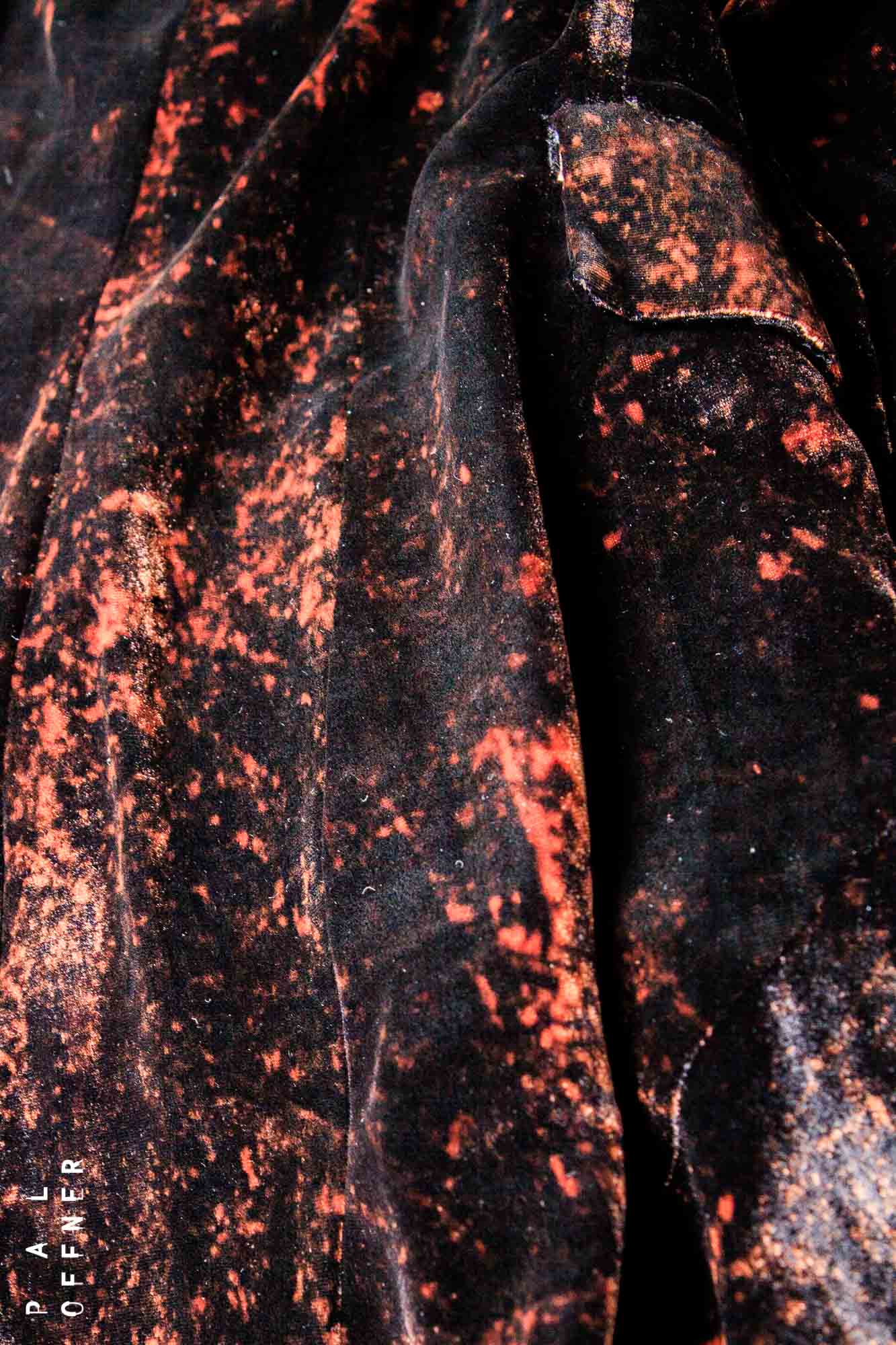 Penguin Coat_Fluid Velvet