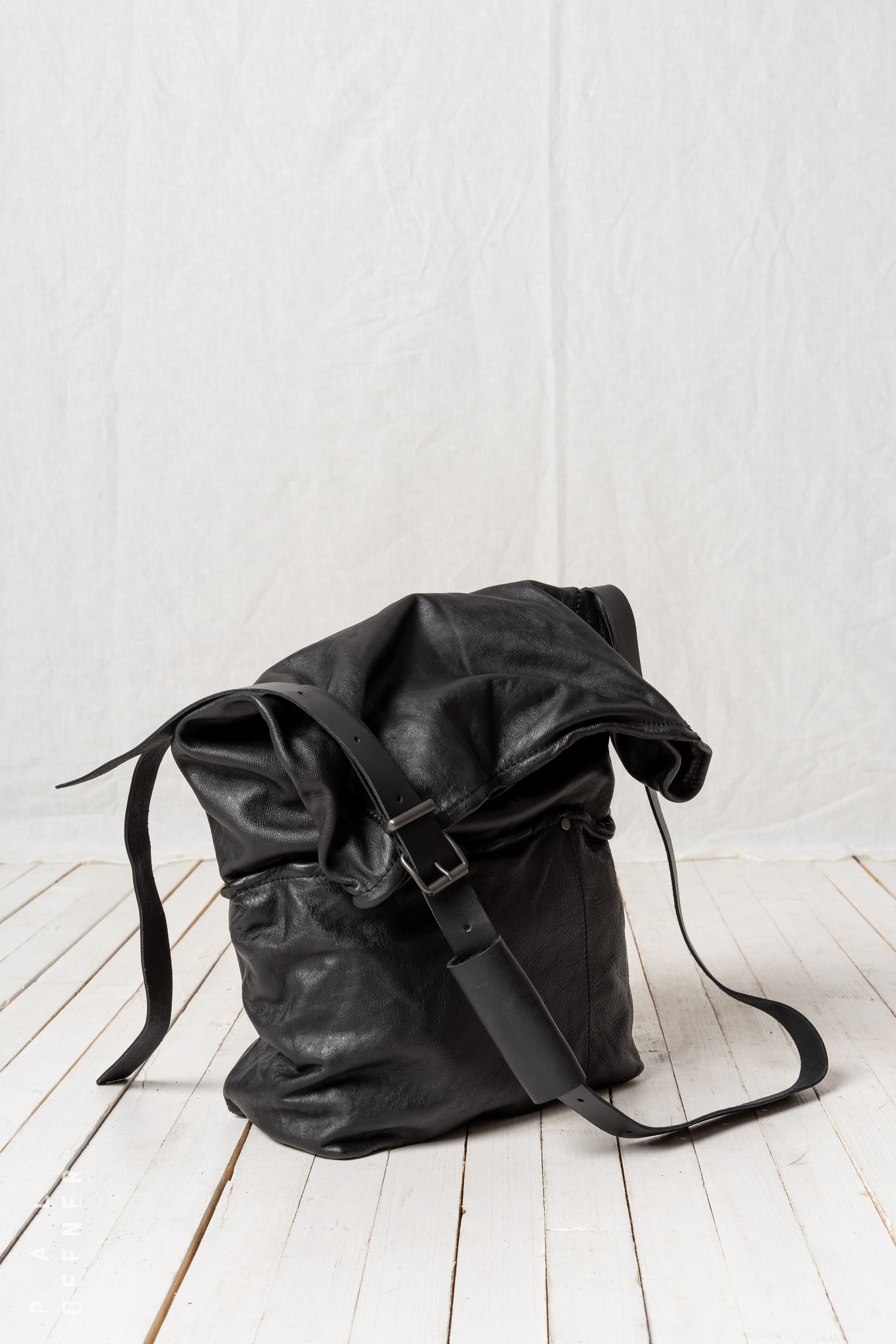 Pouch Bag_Leather