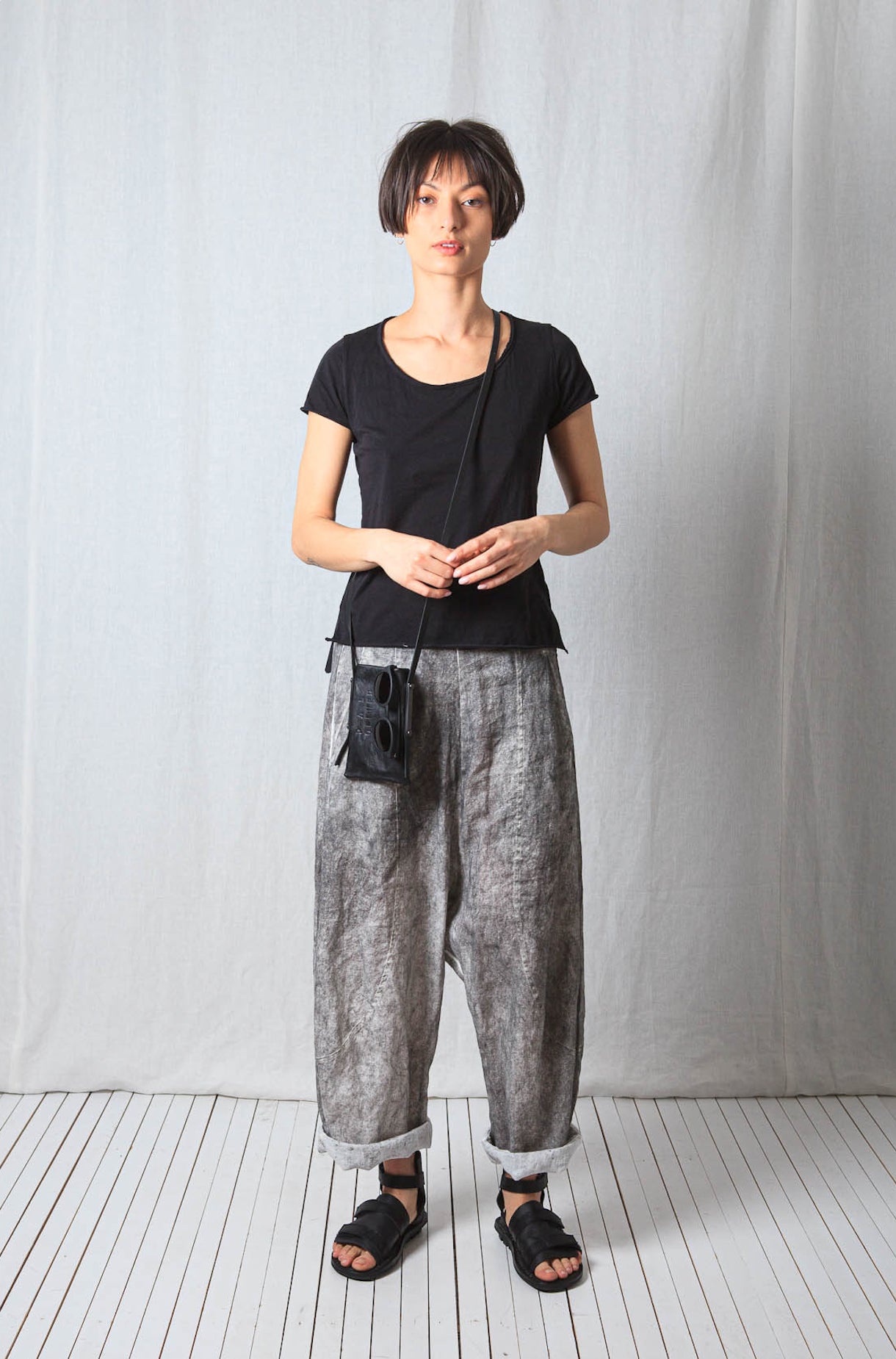 Pull On Egg Shape Trousers_Linen